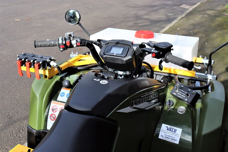 The PKL450 weed control system is mounted onto a robust Yamaha Kodiak 450 ATV quad bike - a significant step forward in terms of comfort and safety for the user.