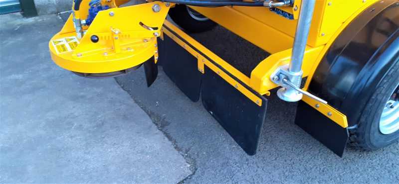 Plastic mudguards on the TS800DC Tug-Towed Salt Spreader