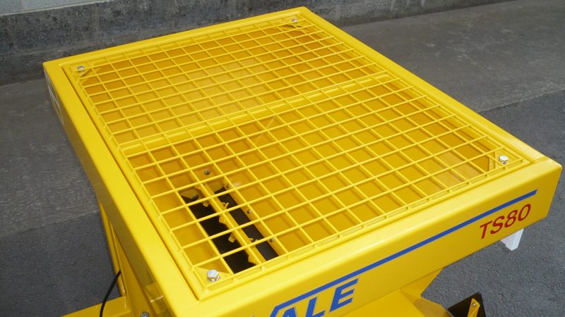 The TS80 Towed Drop Gritter has a 0.285m³ hopper capacity to take approximately 400kg of salt. It can spread wet or dry, brown or white salt