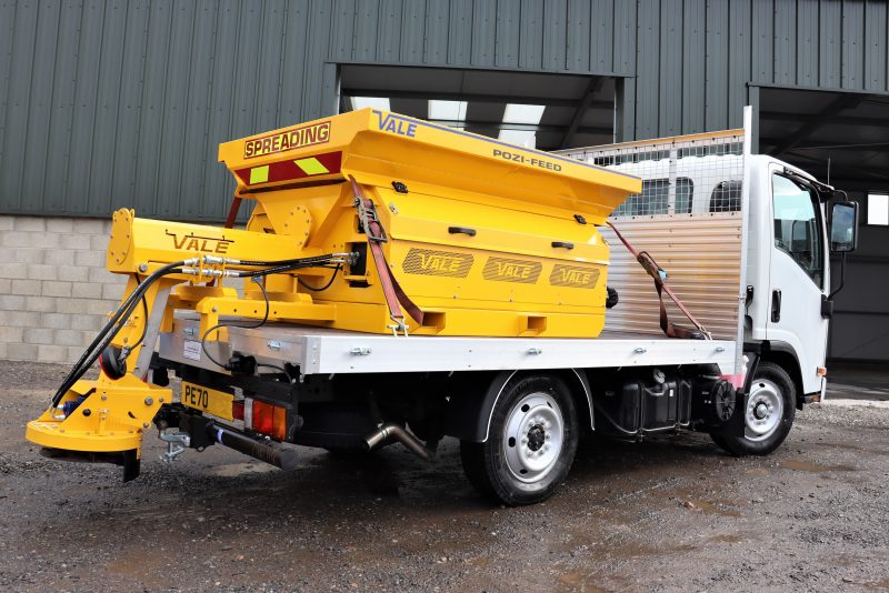 The DM800 from VALE is capable of spreading wet or dry, brown or white salt